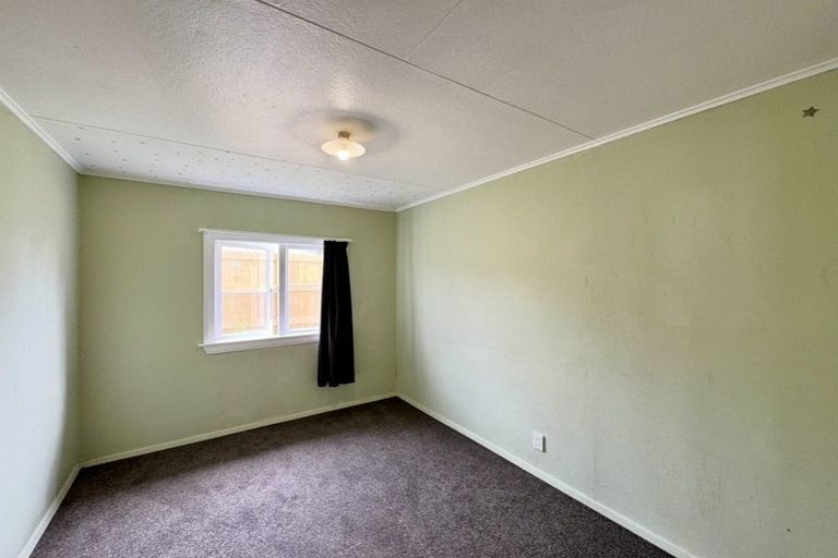 Photo of property in 3 Daniell Street, Bulls, 4818