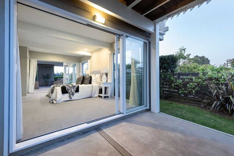 Photo of property in 27 Hillcrest Road, Otumoetai, Tauranga, 3110