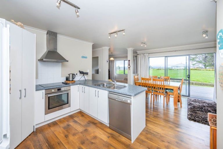 Photo of property in 86 Sulby Drive, Kawhia, 3889