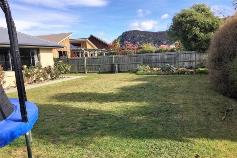 Photo of property in 20 Ash Avenue, Albert Town, Wanaka, 9305