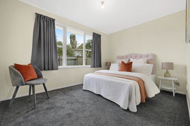 Photo of property in 22 Andrew Road, Howick, Auckland, 2010