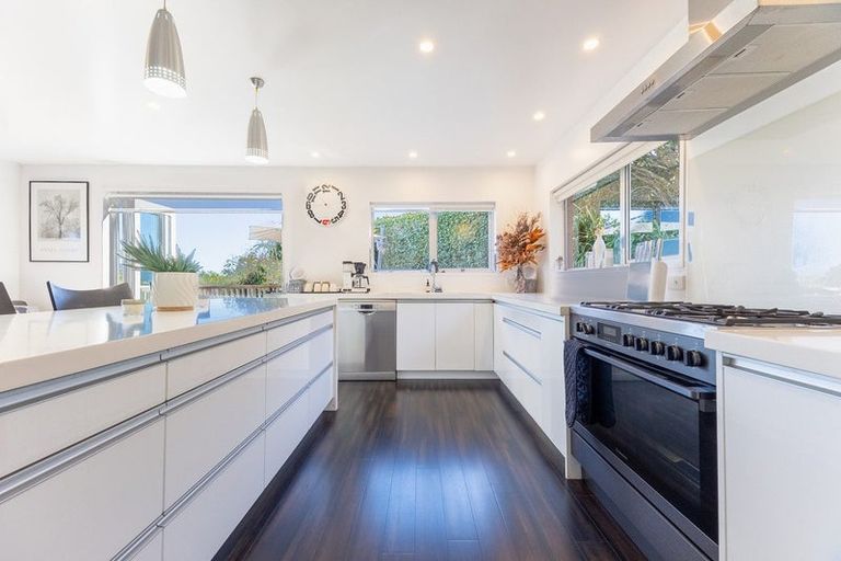 Photo of property in 12 William Avenue, Raumati South, Paraparaumu, 5032