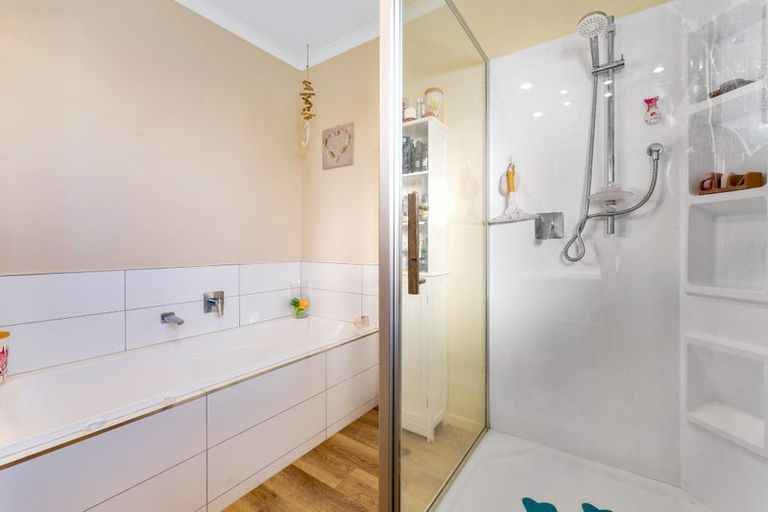 Photo of property in 10 Carmello Grove, Richmond, 7020