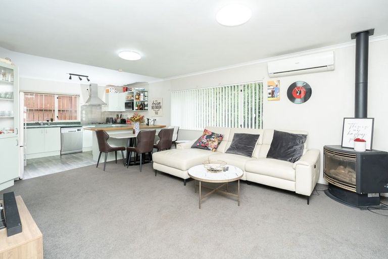 Photo of property in 19 Ben Lomond Place, Nawton, Hamilton, 3200