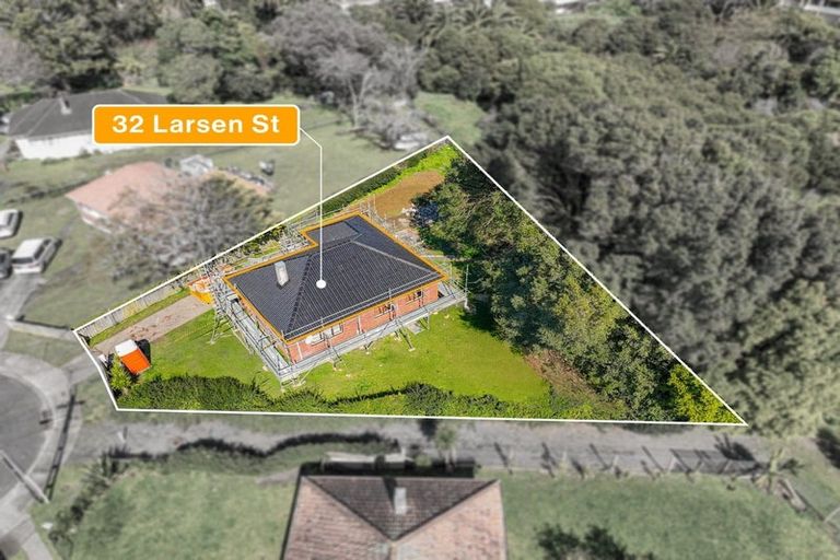 Photo of property in 32 Larsen Street, Otara, Auckland, 2025