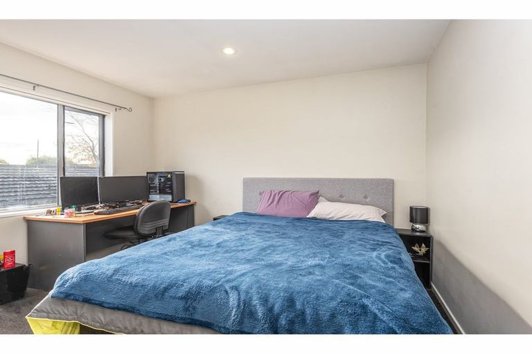 Photo of property in 72b Champion Street, Edgeware, Christchurch, 8013