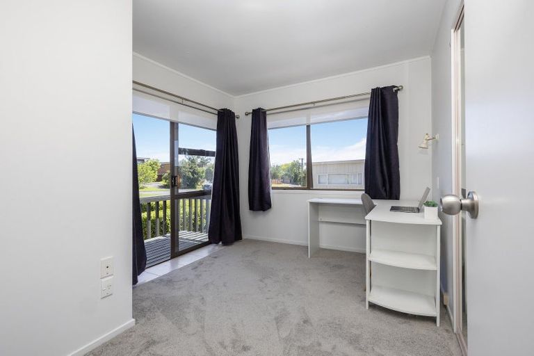 Photo of property in 219 Royal Road, Massey, Auckland, 0614