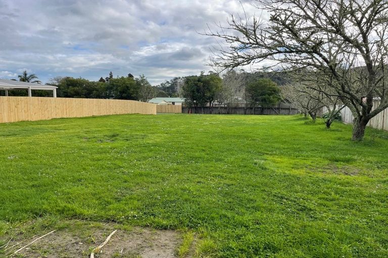 Photo of property in 3 Cambridge Road, Riverhead, 0820