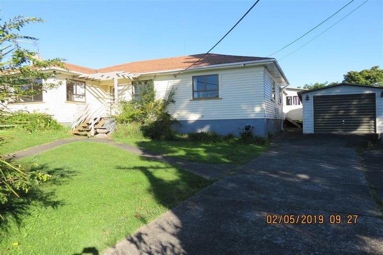Photo of property in 20 Kauri Glen Road, Northcote, Auckland, 0627