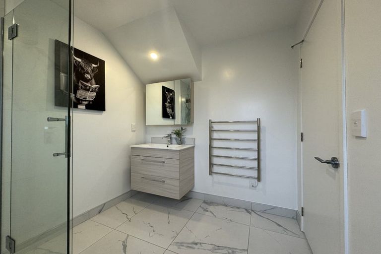 Photo of property in 4/231 Marine Parade, New Brighton, Christchurch, 8061