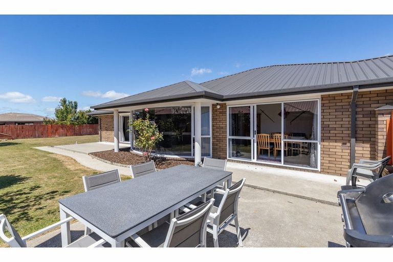 Photo of property in 12 Mathias Place, Kaiapoi, 7630
