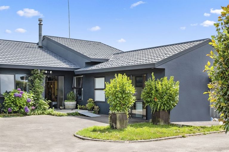 Photo of property in 2 Seales Road, Oropi, Tauranga, 3173