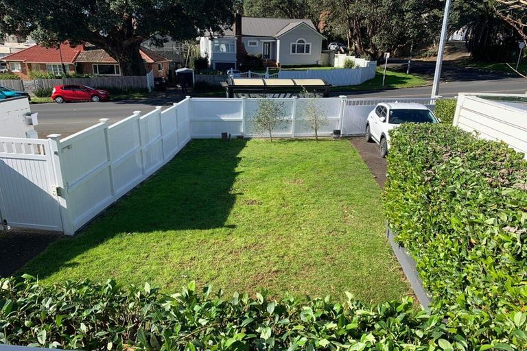 Photo of property in 41 Hillsborough Road, Hillsborough, Auckland, 1042