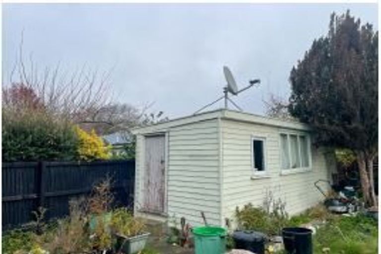 Photo of property in 53 Ford Road, Opawa, Christchurch, 8023