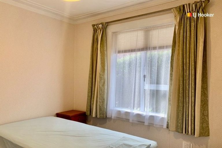 Photo of property in 17 Scotland Terrace, Green Island, Dunedin, 9018