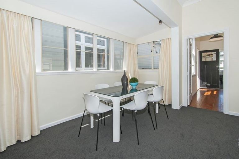 Photo of property in 11 Beach Street, Petone, Lower Hutt, 5012