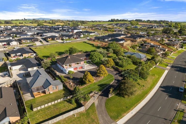 Photo of property in 61 Dixon Road, Glenview, Hamilton, 3206