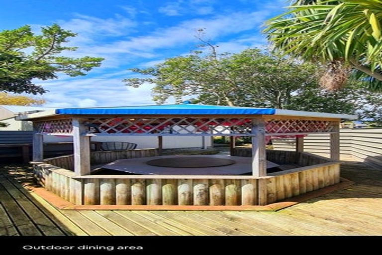 Photo of property in 11 Kirk Street, Otaki, 5512