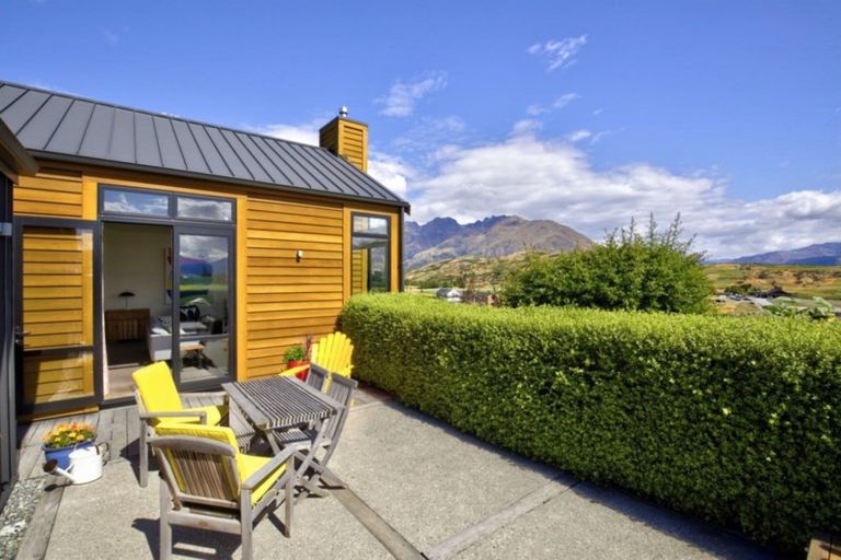 Photo of property in 7 Jackby Court, Jacks Point, Queenstown, 9371