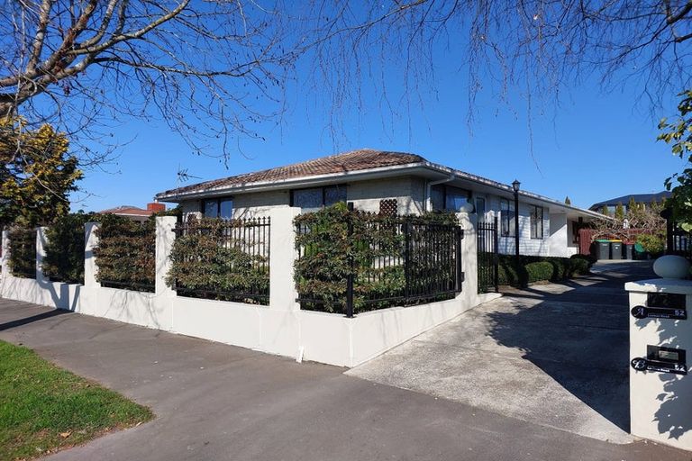 Photo of property in 1/52 Lochee Road, Upper Riccarton, Christchurch, 8041