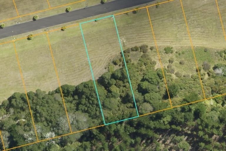 Photo of property in 65 Pinehurst Drive, Pauanui, Hikuai, 3579