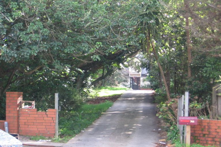 Photo of property in 741a Swanson Road, Swanson, Auckland, 0612
