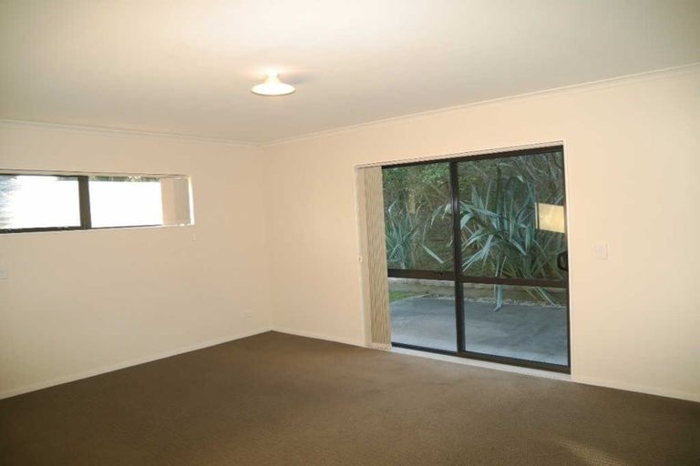 Photo of property in 5 Cascade Way, Paraparaumu, 5032
