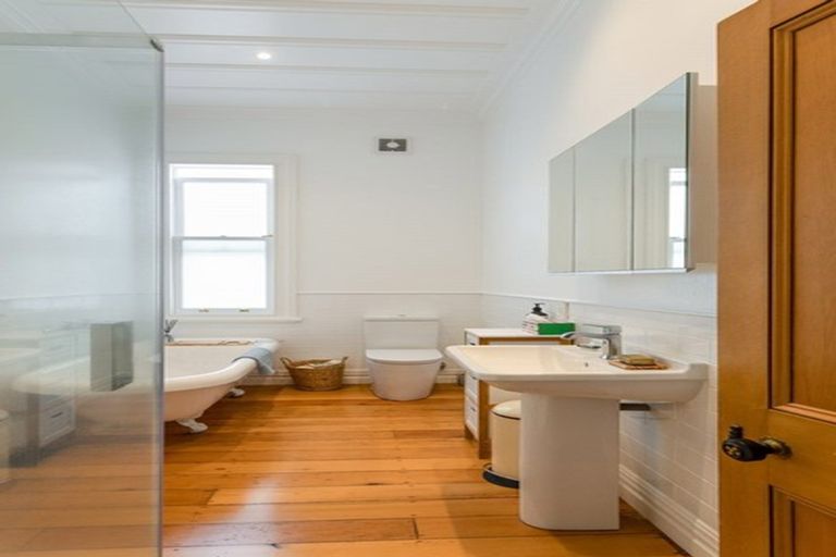 Photo of property in 20 Walters Road, Mount Eden, Auckland, 1024