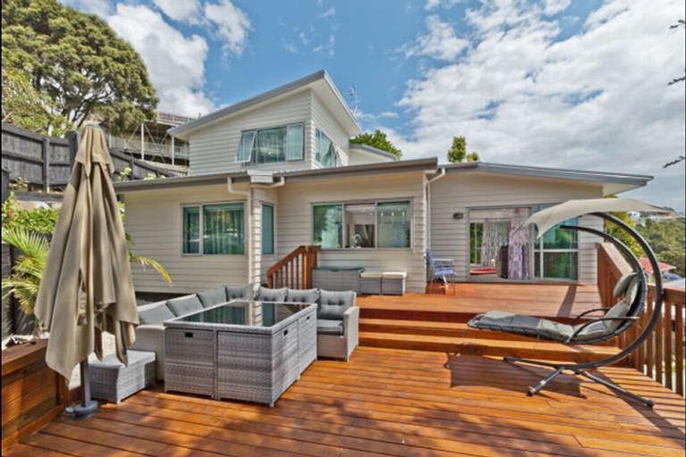 Photo of property in 51a Lingham Crescent, Torbay, Auckland, 0630