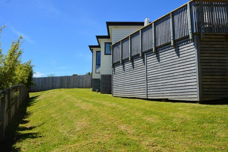 Photo of property in 25 Whale Bay Rise, Gulf Harbour, Whangaparaoa, 0930