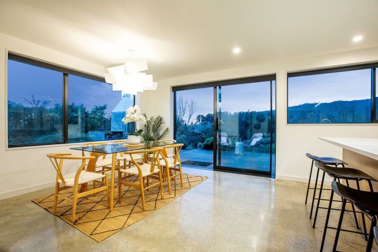 Photo of property in 3 Te Heke Place, Waikanae, 5036