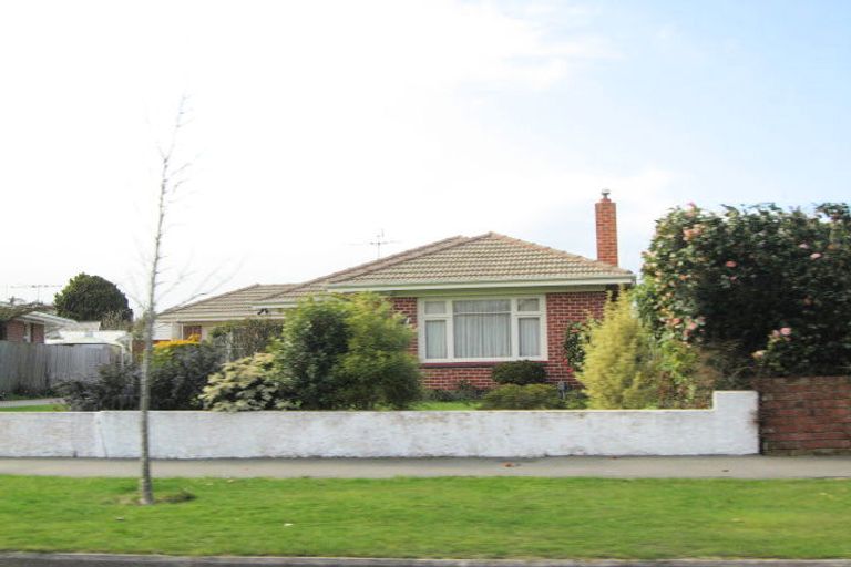 Photo of property in 18 Remuera Avenue, Cashmere, Christchurch, 8022