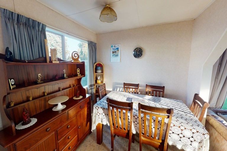 Photo of property in 20 Grenville Street, Levin, 5510