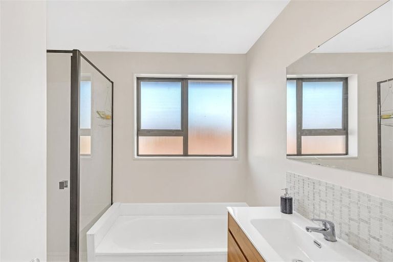 Photo of property in 1/32 England Street, Phillipstown, Christchurch, 8011