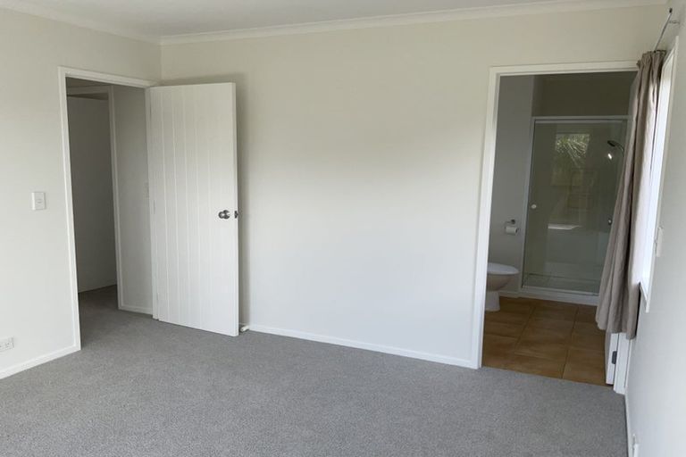 Photo of property in 1 Aviara Court, Northpark, Auckland, 2013
