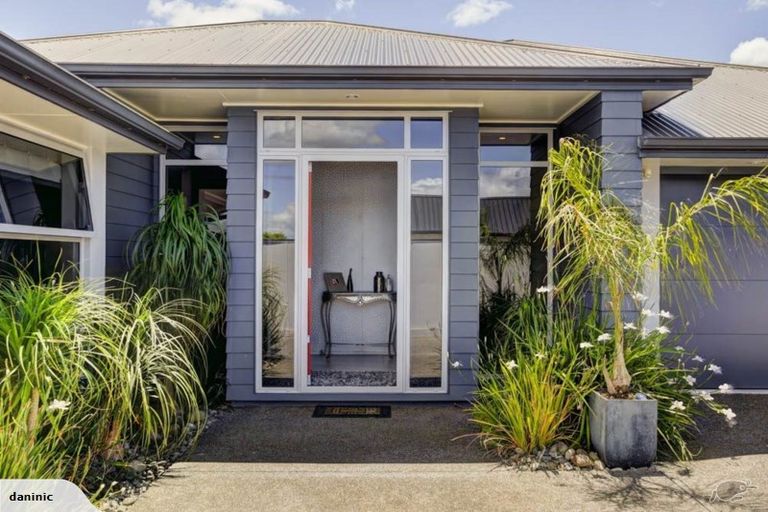 Photo of property in 12 The Rocks, Flagstaff, Hamilton, 3210