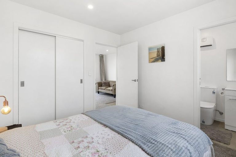 Photo of property in 1b Dey Street, Mosgiel, 9024