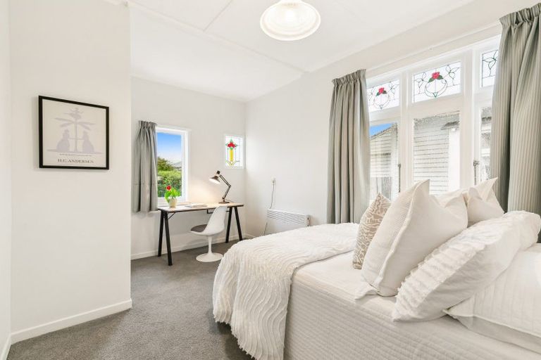 Photo of property in 36 Stone Street, Miramar, Wellington, 6022