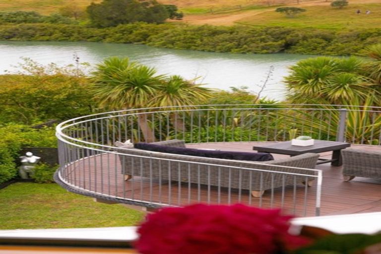 Photo of property in 8 Lister Street, Point Chevalier, Auckland, 1022