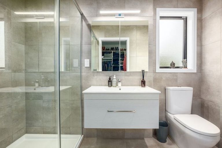 Photo of property in 5 Breakwater Way, Whitby, Porirua, 5024