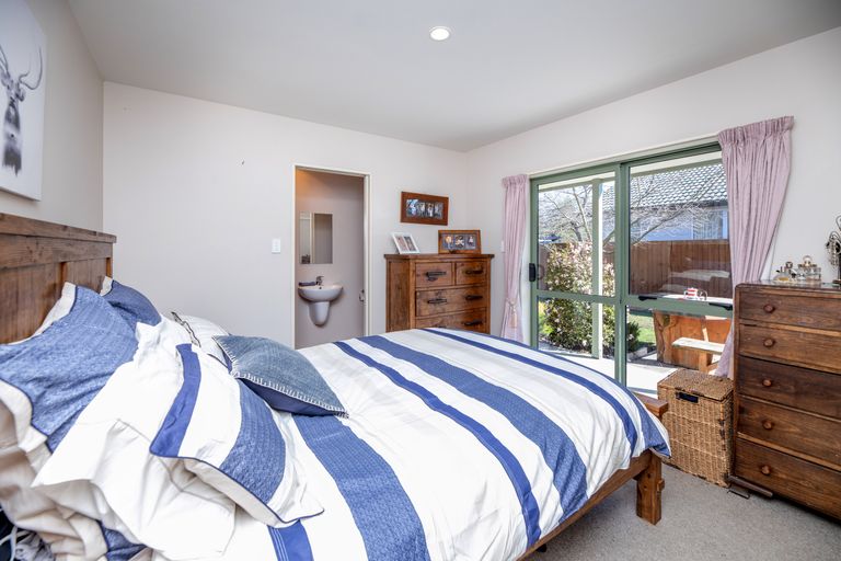 Photo of property in 29 Hororata Road, Hororata, Darfield, 7572