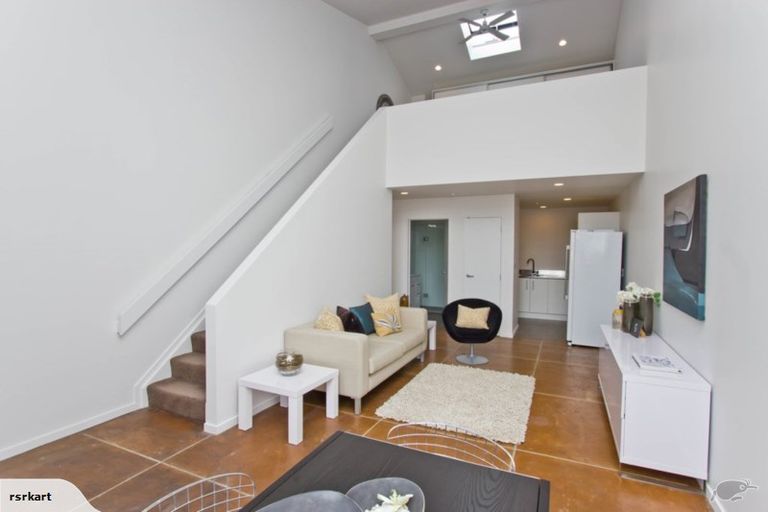 Photo of property in 2/34 Pollen Street, Grey Lynn, Auckland, 1021