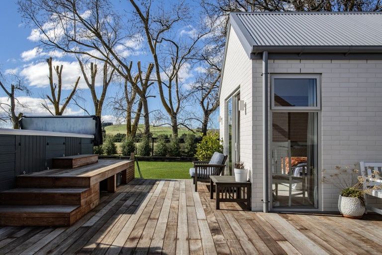 Photo of property in 69b Douglas Road, Amberley, 7410