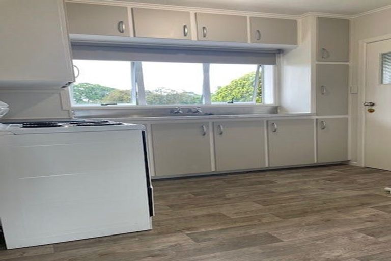 Photo of property in 1/59 Settlement Road, Papakura, 2110