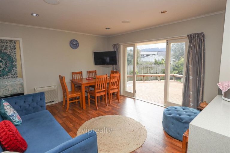 Photo of property in 15 Okareka Loop Road, Lake Okareka, Rotorua, 3076