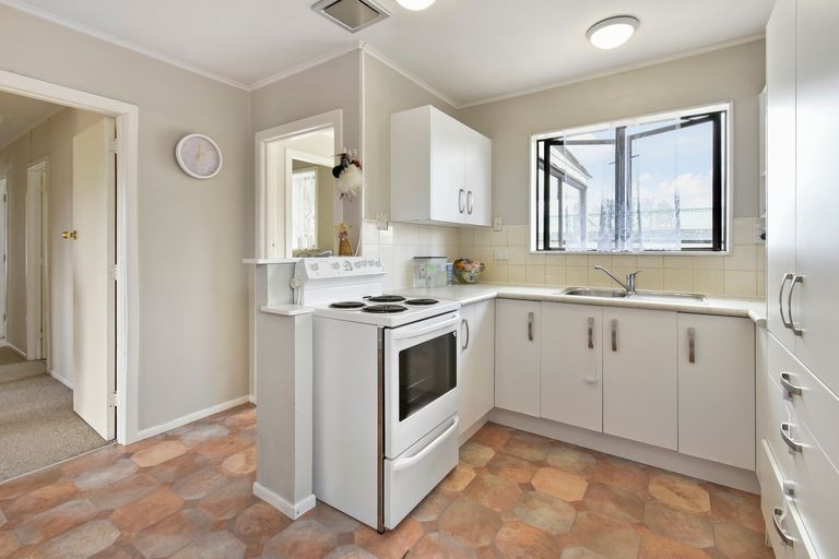 Photo of property in 26 Cosgrave Road, Papakura, 2110