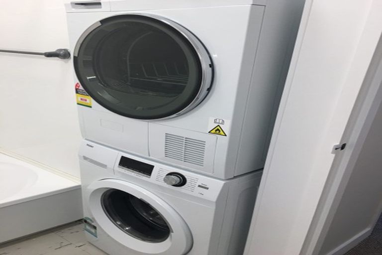 Photo of property in Hobson Court Flats, 75/70 Hobson Street, Thorndon, Wellington, 6011