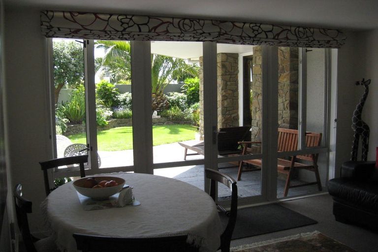 Photo of property in 136a Esplanade, Sumner, Christchurch, 8081