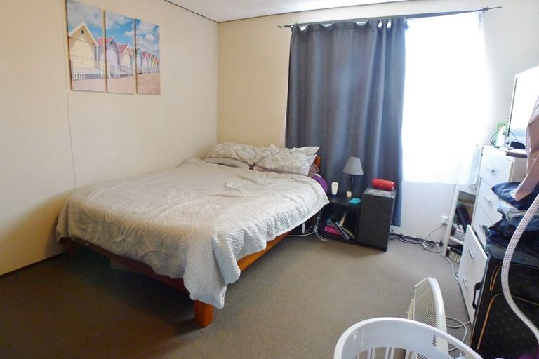 Photo of property in 2 Cameron Place, Ranui, Auckland, 0612