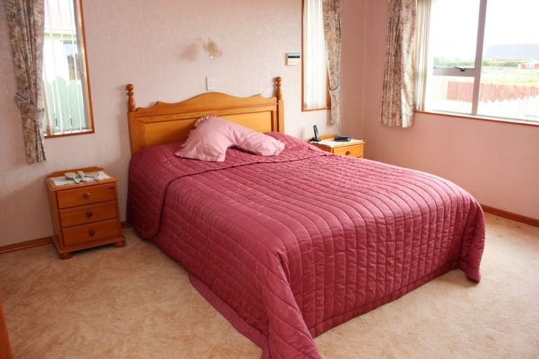 Photo of property in 11 Ponderosa Place, Opunake, 4616